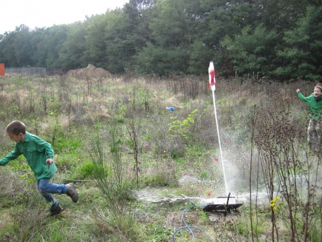 Waterraketten Welpen 2013