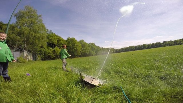 Welpen waterraket 2015
